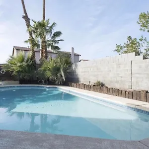 Urban Colonial In The Heart Of Vegas Holiday home Las Vegas